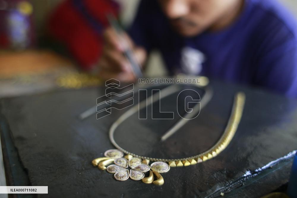 Gohona Gram: The Last Holdout Of Jewellery Artisans - Bangladesh
