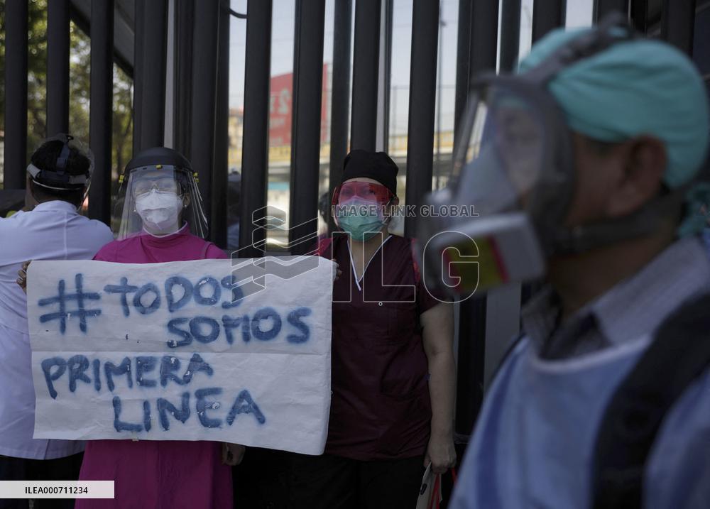 Dentist Protest To Demand Covid-19 Vaccine