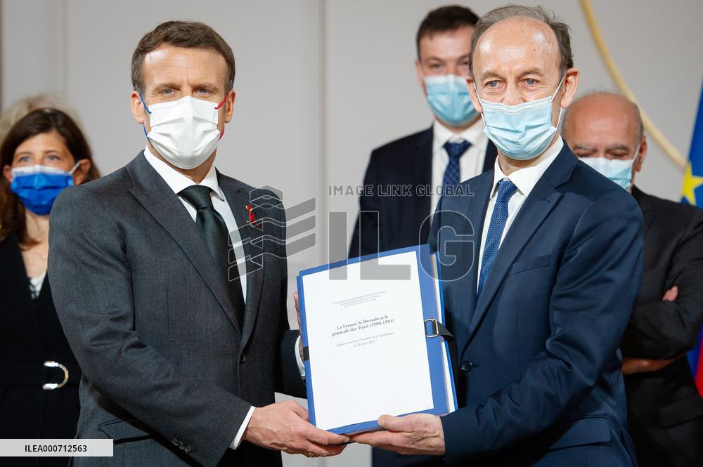 Emmanuel Macron receives the report on Rwanda and the Tutsi genocide - Paris