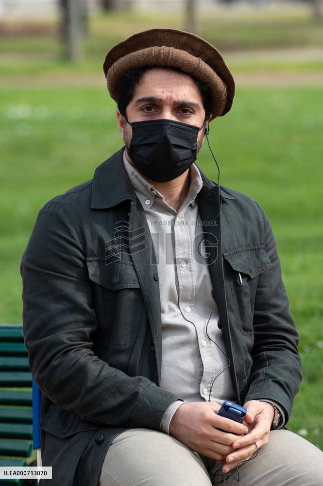 Commemorative plaque in honor of the Afghan commander Ahmad Shah Massoud - Paris