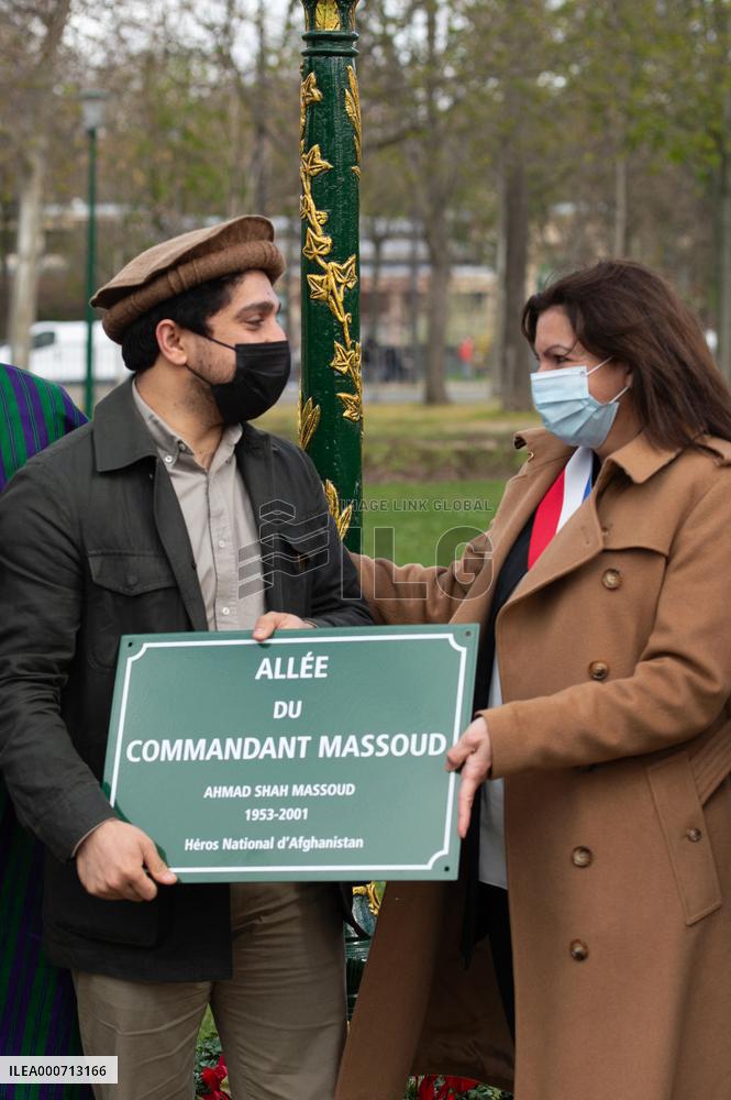 Commemorative plaque in honor of the Afghan commander Ahmad Shah Massoud - Paris