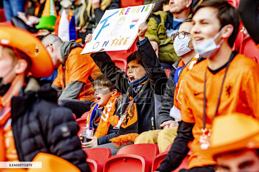 Fieldlab events study for World Cup qualifying match - Amsterdam