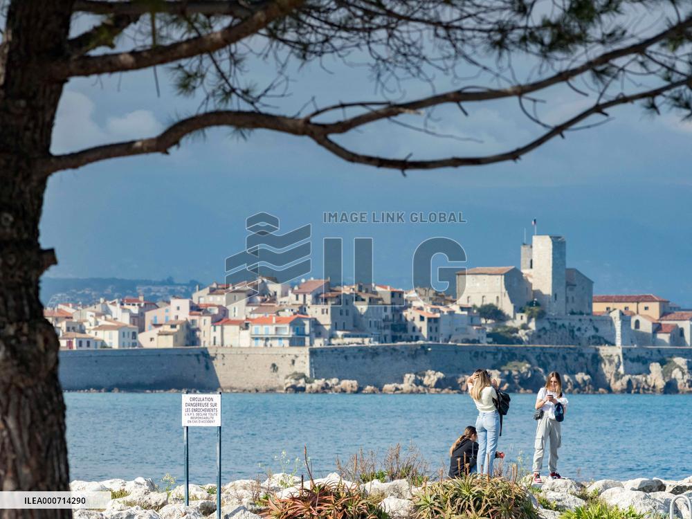 Lockdown in the Alpes Maritimes