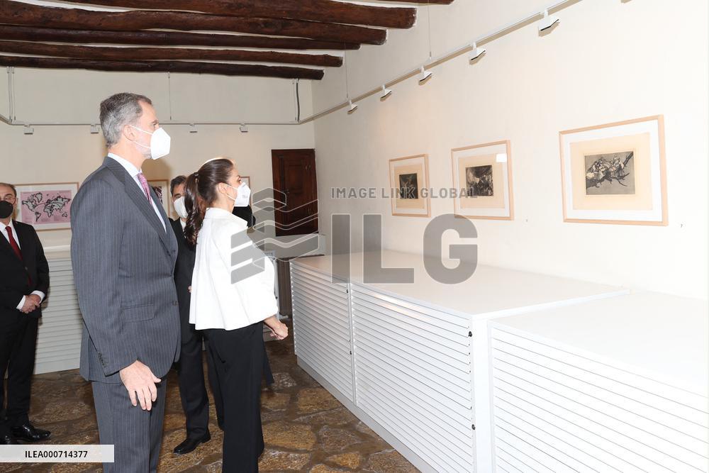 Royals visit the borntown of Francisco de Goya