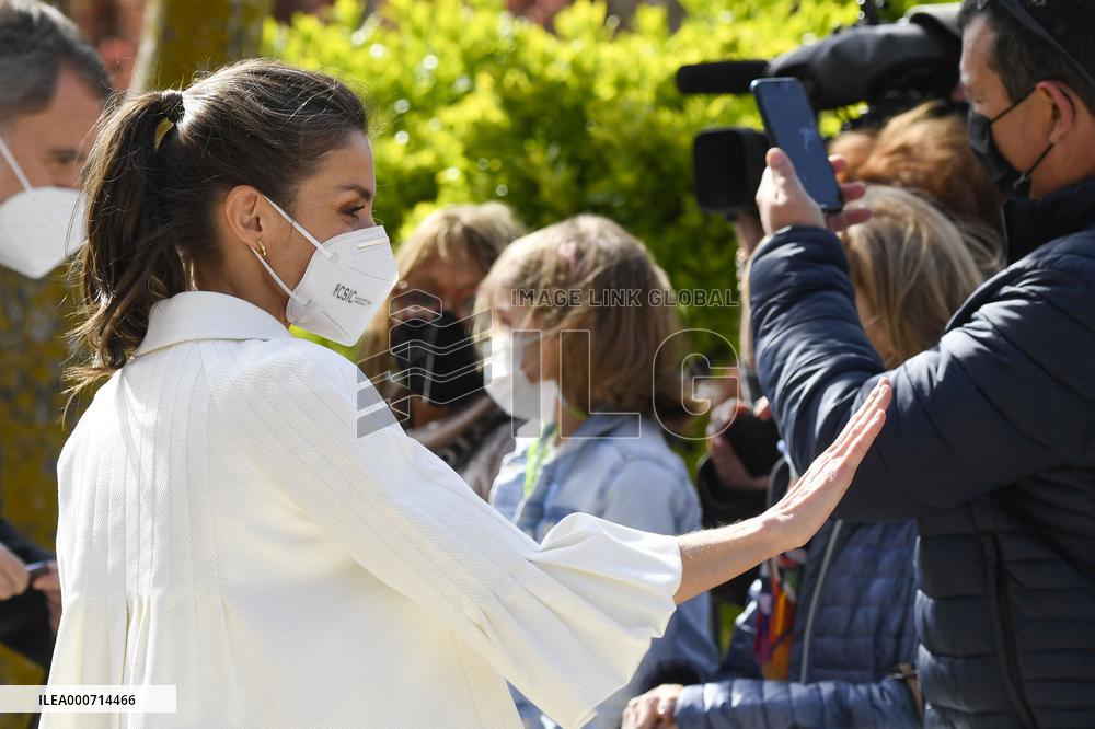 Royals visit the borntown of Francisco de Goya