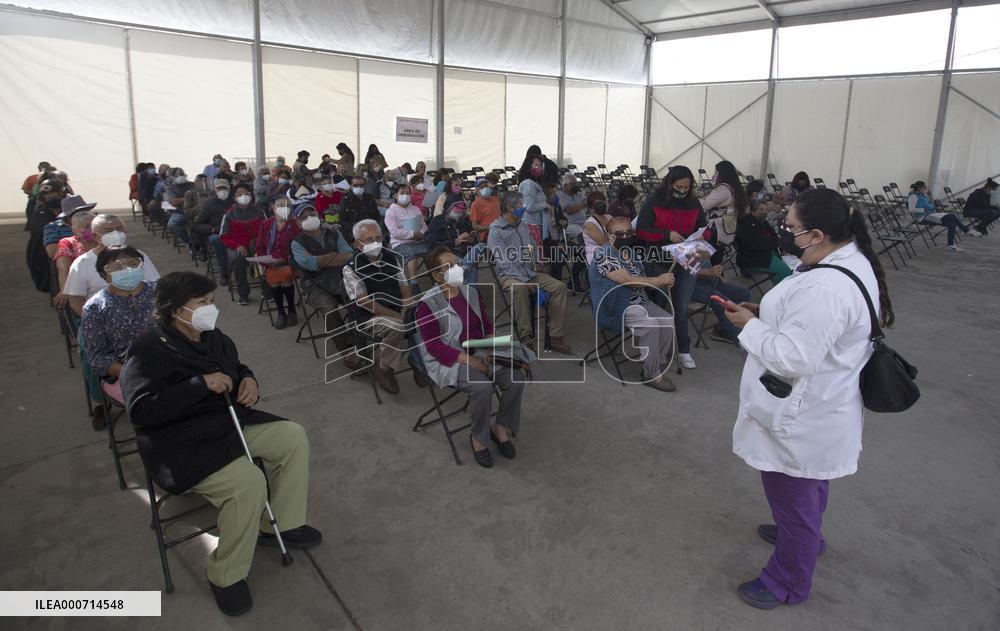 Elderly Get Vaccinated - Mexico