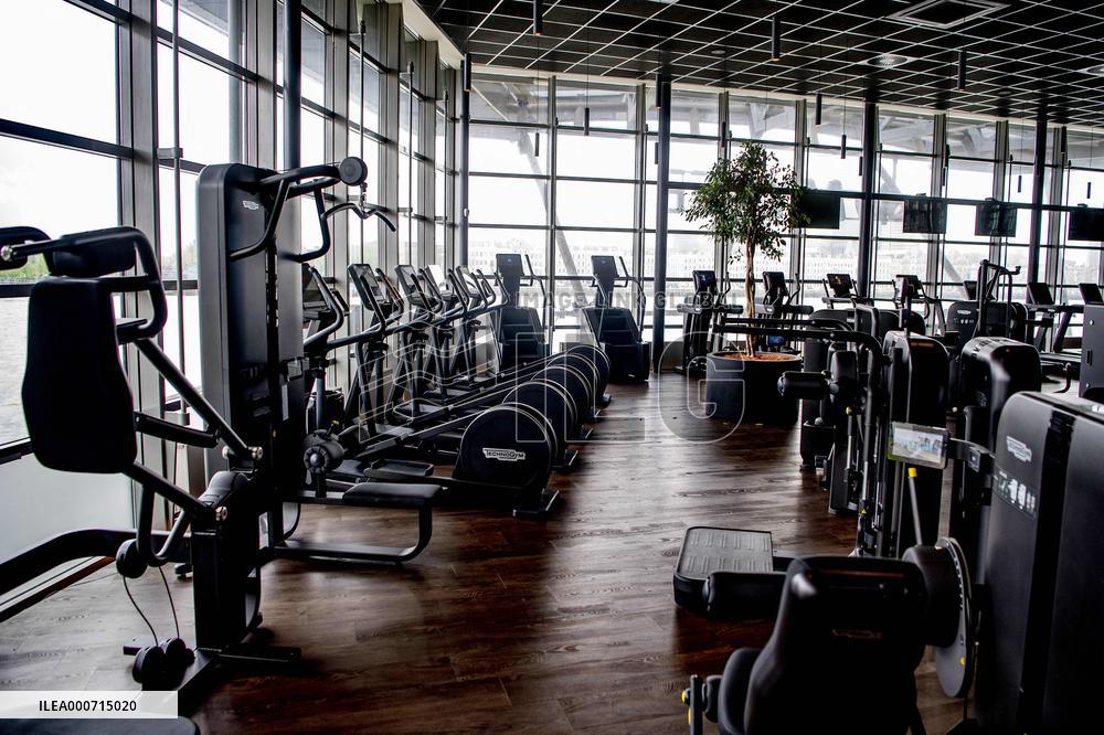 An empty gym salon preparing to reopen - Rotterdam
