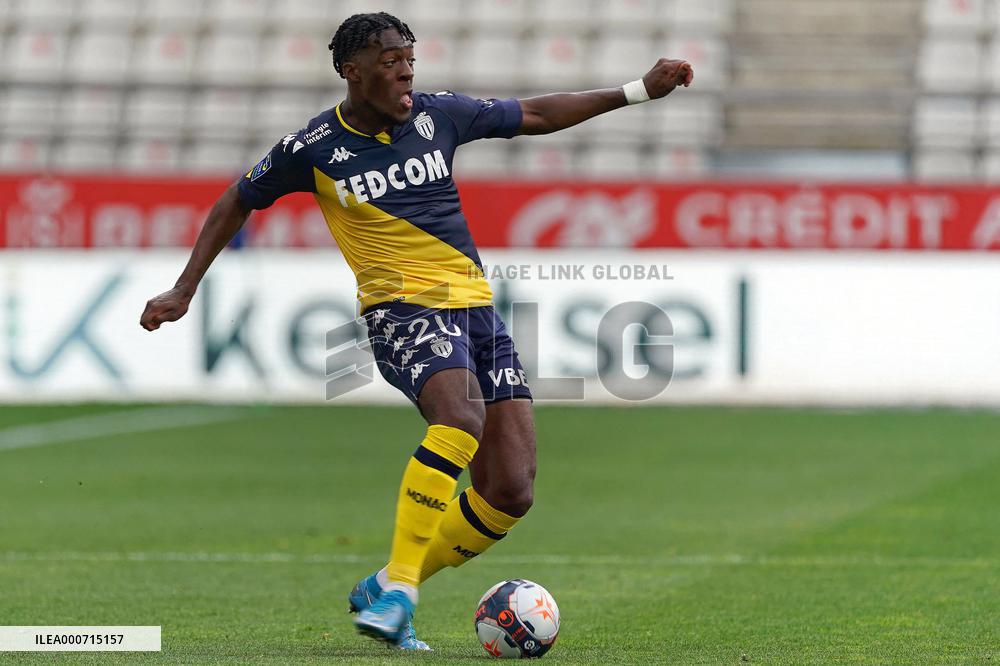 Football - Reims vs Monaco