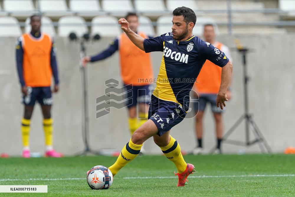 Football - Reims vs Monaco