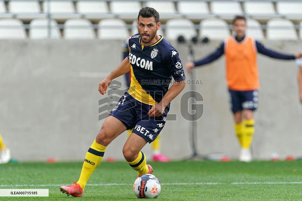 Football - Reims vs Monaco