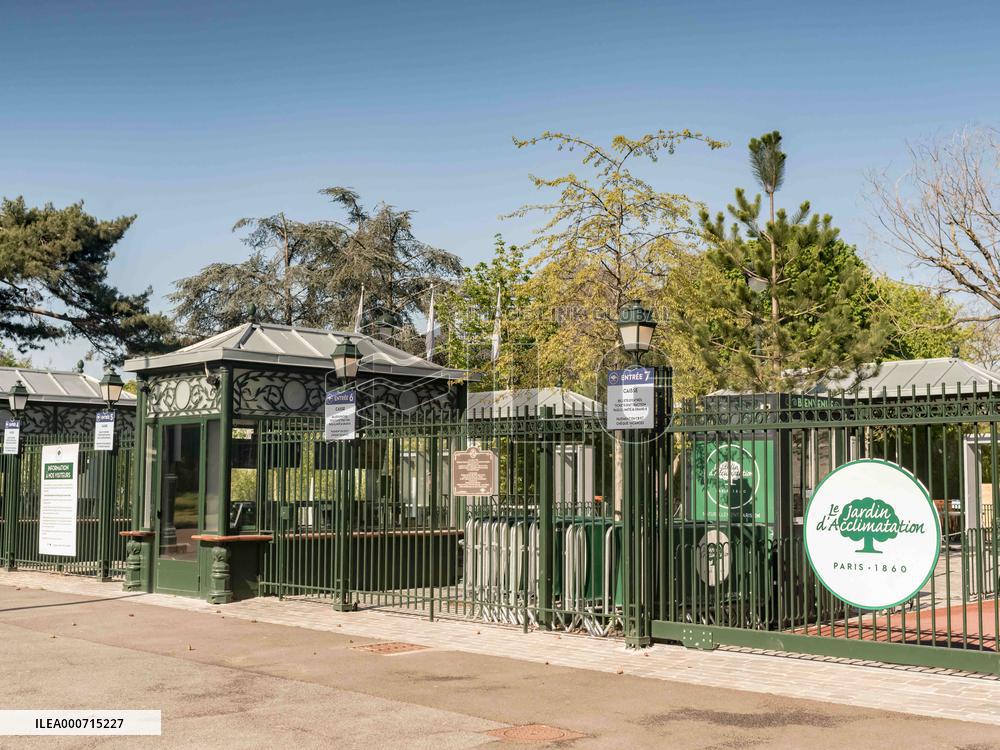 Louis Vuitton Foundation And Jardin d'Acclimatation Are Closed - Paris