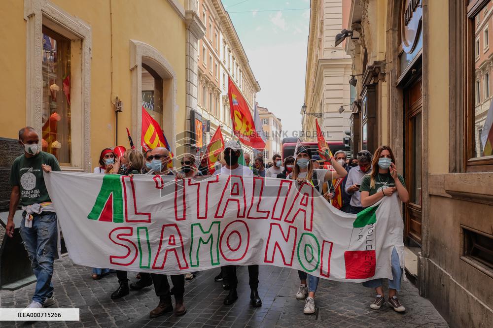 Alitalia Workers Demonstrate - Rome