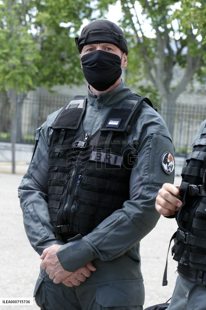 Tribute to police officer killed in Avignon - South of France