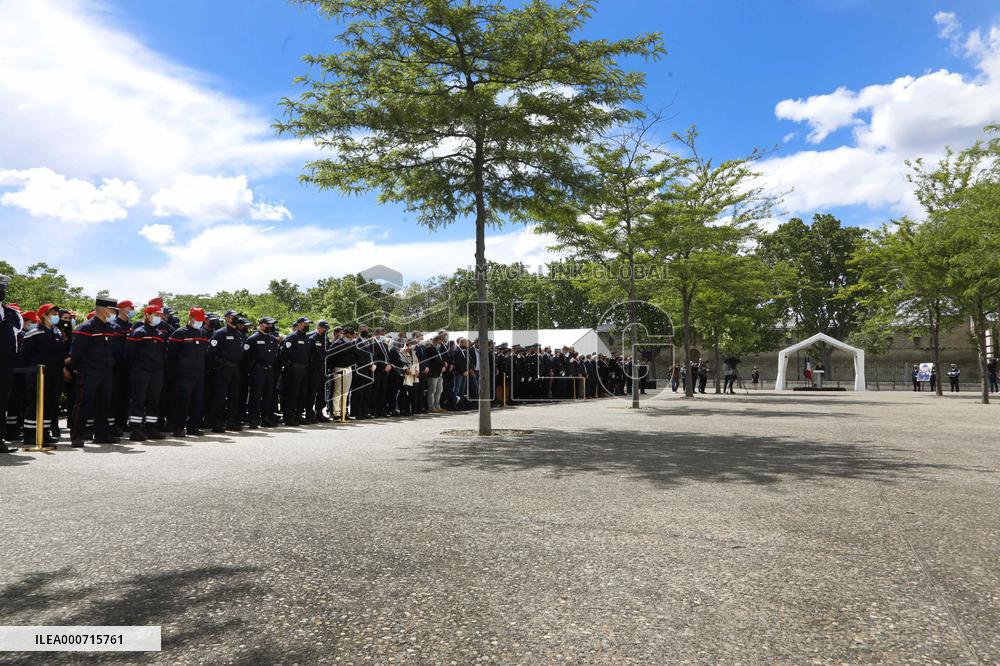 Tribute to police officer killed in Avignon - South of France