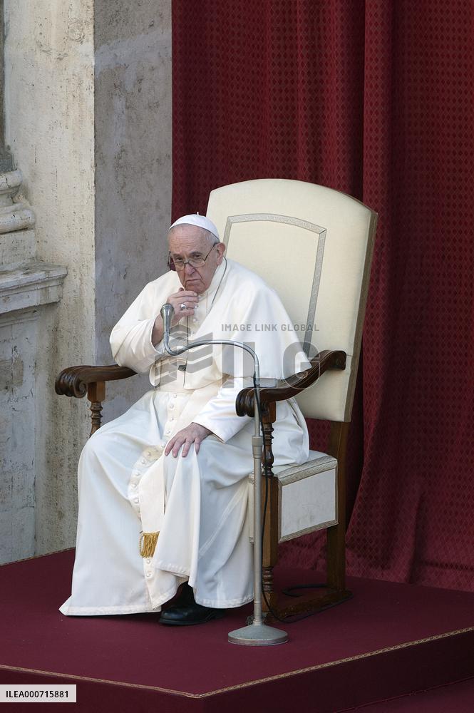 Pope Francis During The Weekly General Audience - Vatican