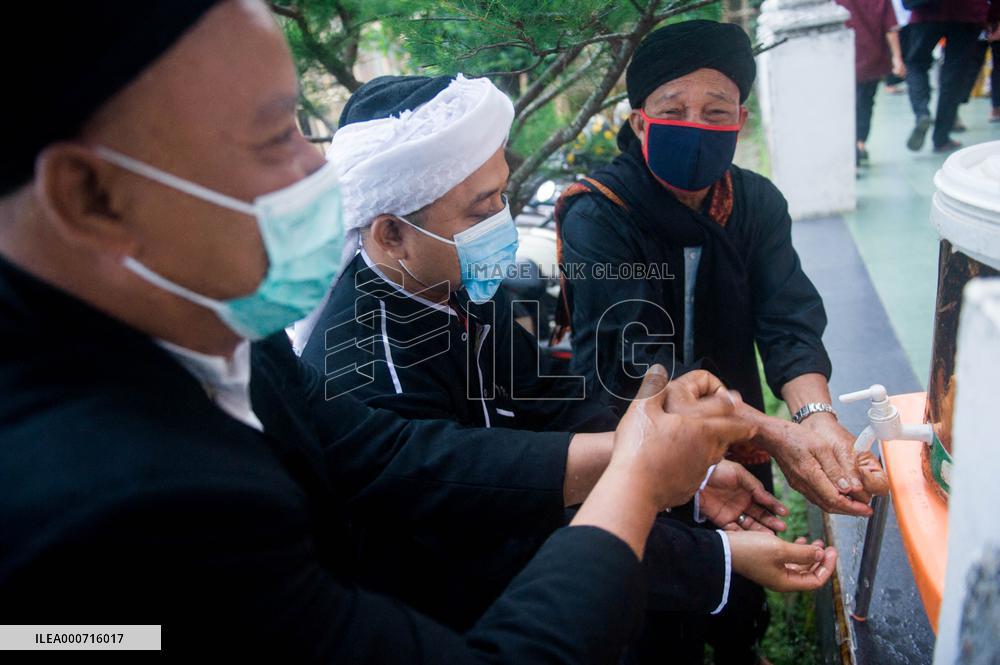 Naqsyabandiyah Performs Eid Mubarak 1442 Hijriah - Indonesia