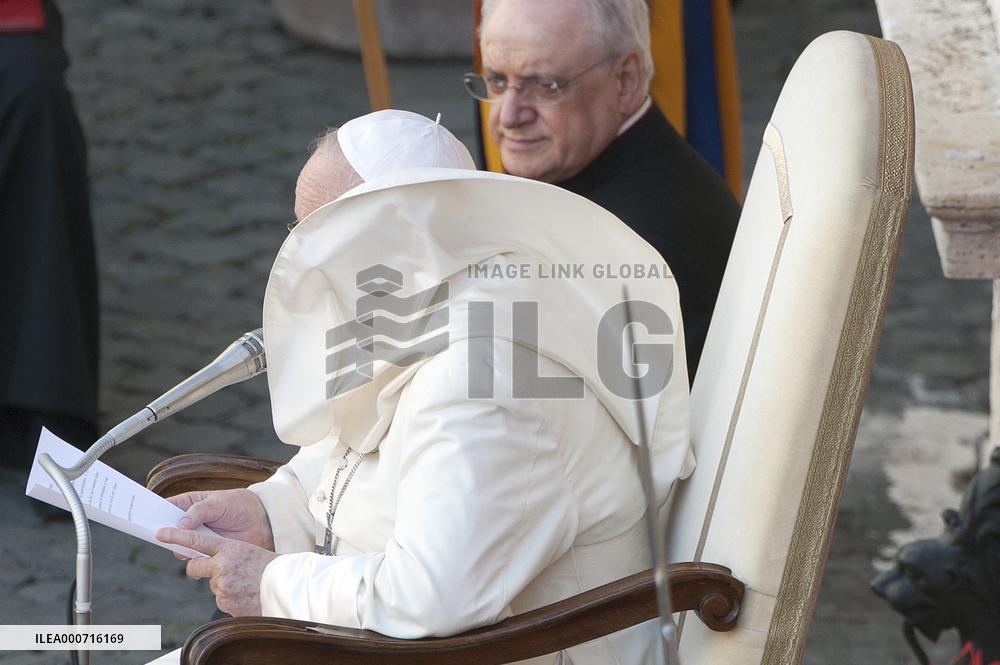 Pope Francis During The Weekly General Audience - Vatican