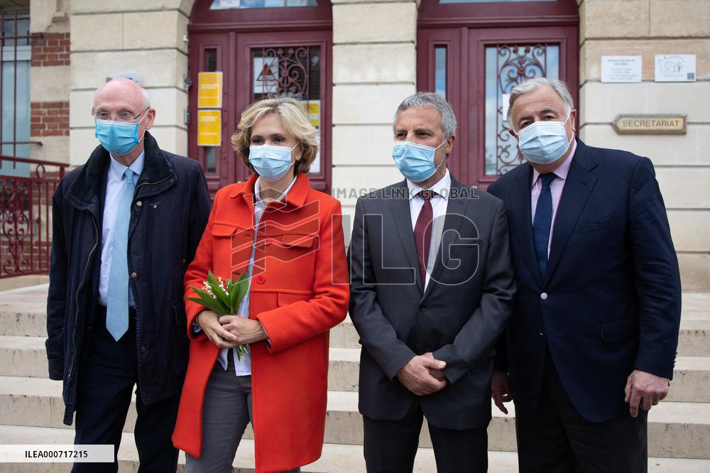 Valerie Pecresse Campaigns - Yvelines