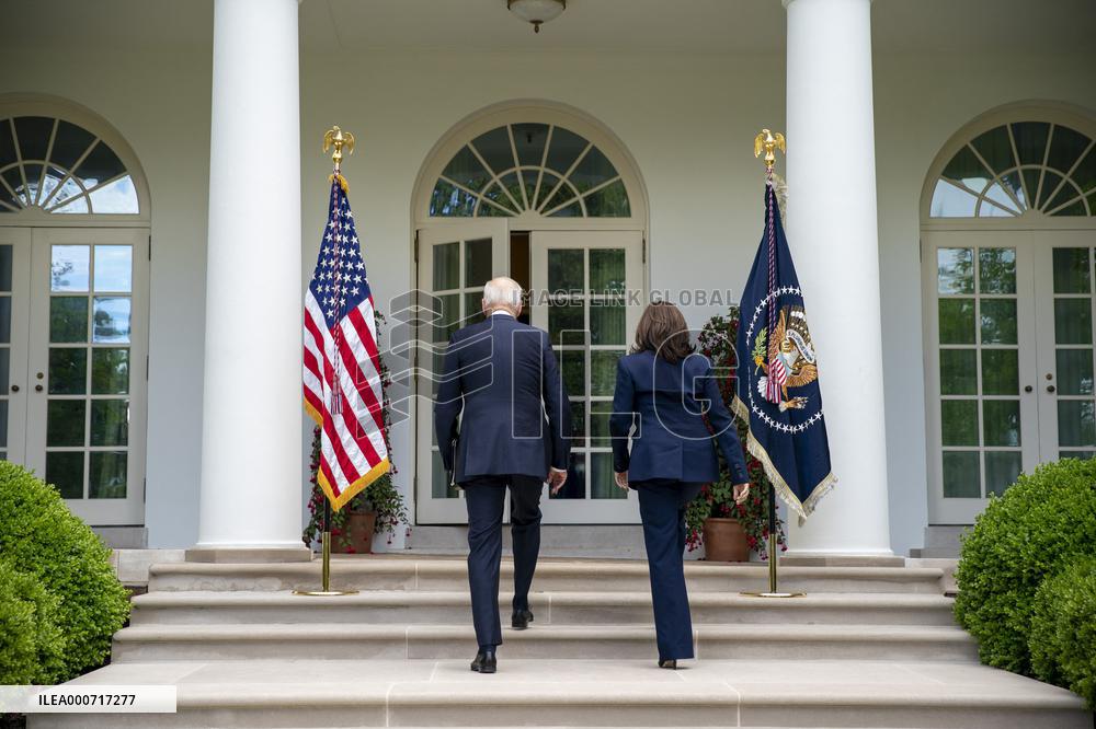 Biden Holds Covid-19 Briefing - Washington