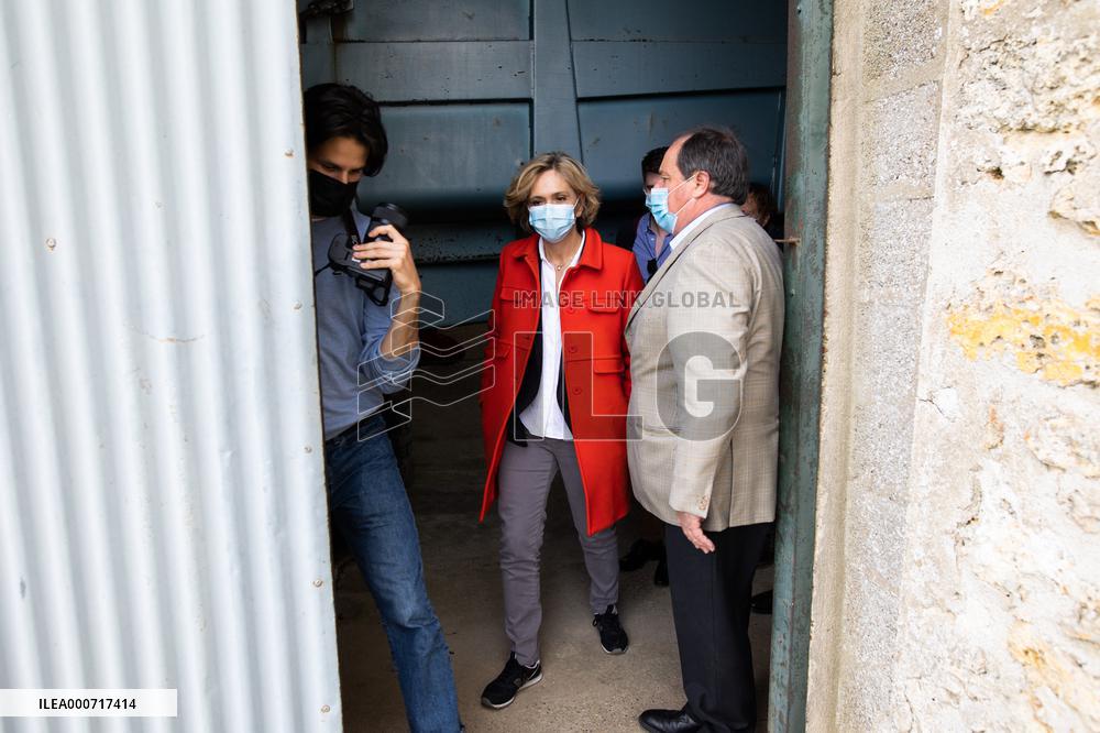 Valerie Pecresse Campaigns - Yvelines