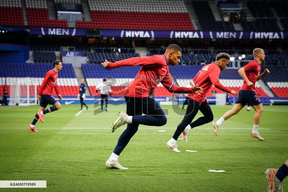 Ligue 1 - PSG v Reims
