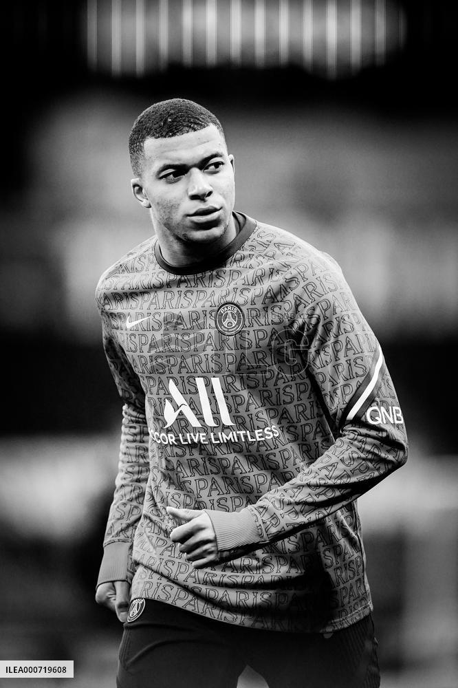 Ligue 1 - PSG v Reims