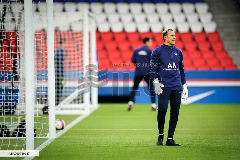Ligue 1 - PSG v Reims