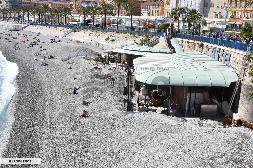Preparation Of The Reopening Of Bars And Restaurants - French Riviera