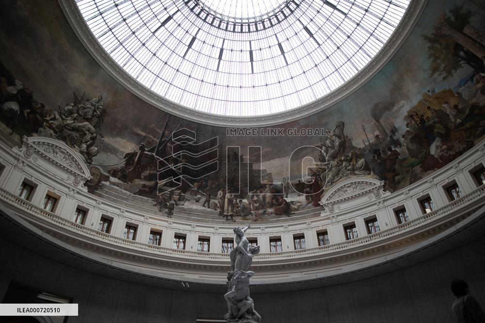 Francois Pinault Art Collection At The Bourse De Commerce - Paris