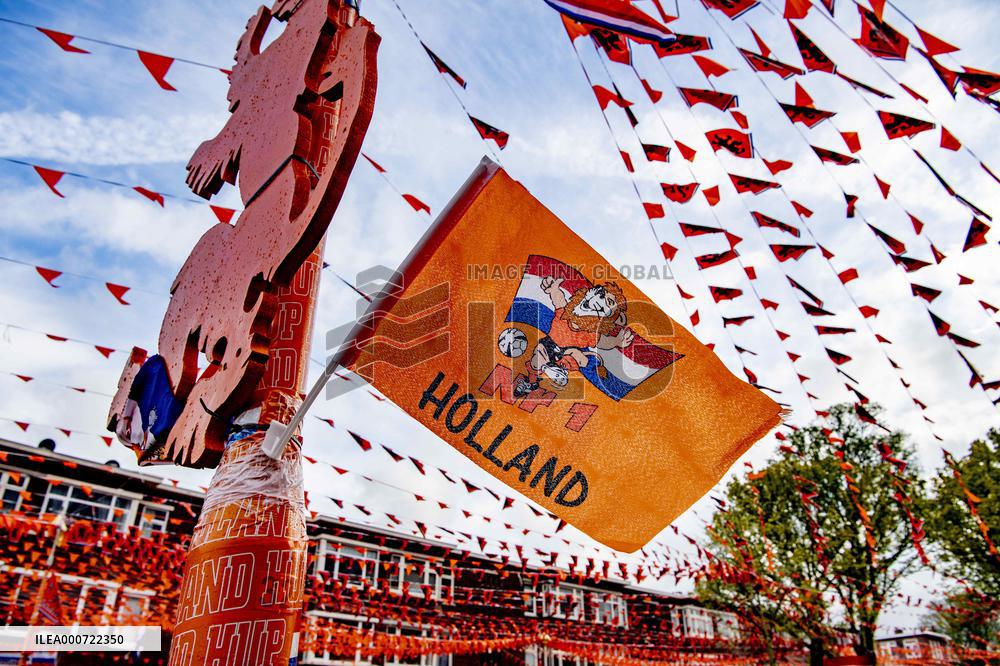 Orange Streets For The European Football 2021 - The Hague