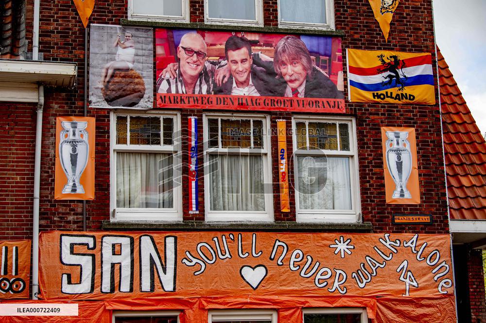 Orange Streets For The European Football 2021 - The Hague