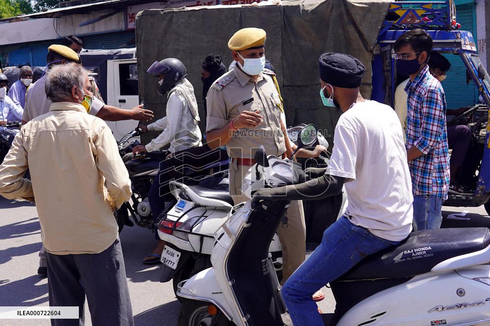 Police Check Point During A Lockdown - Rajasthan