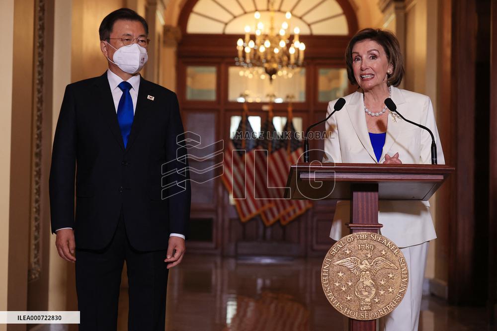 Moon And Pelosi Press Conference - Washington