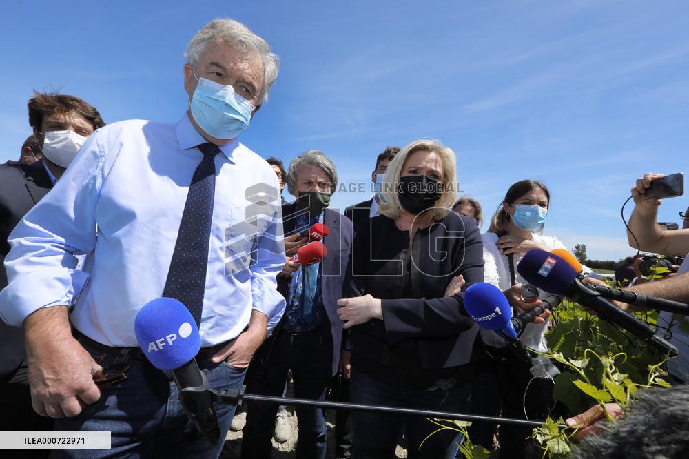 Marine Le Pen Campaigns - Nimes