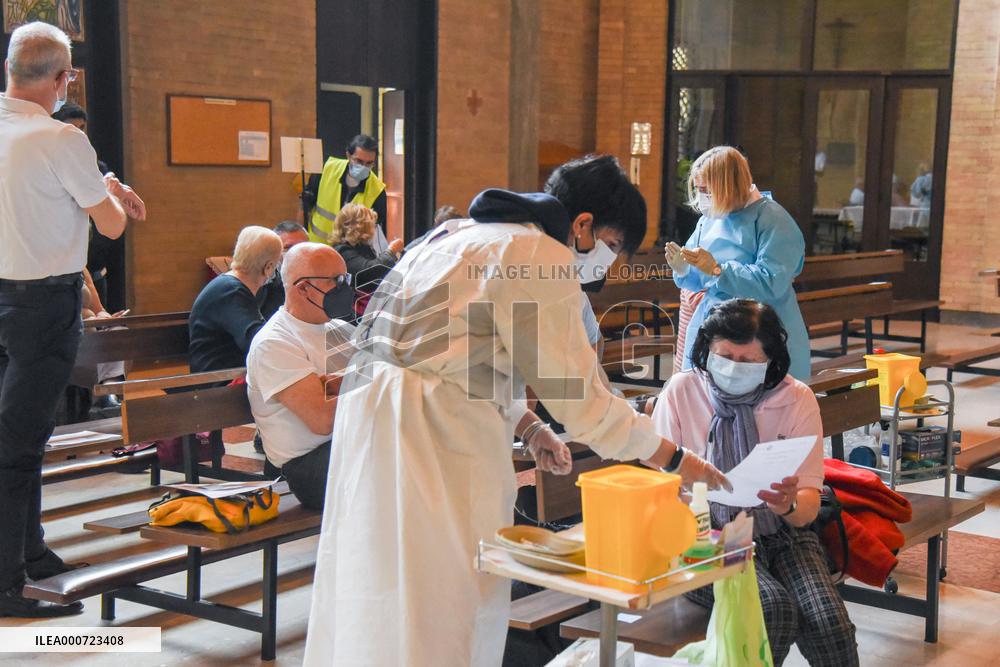 Church Turns Vaccination Centre - Padua