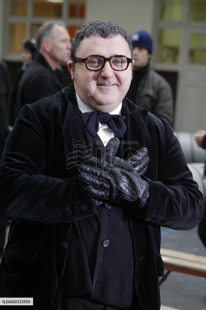 Paris Fashion Week Menswear A/W 2009 - Lanvin Runway