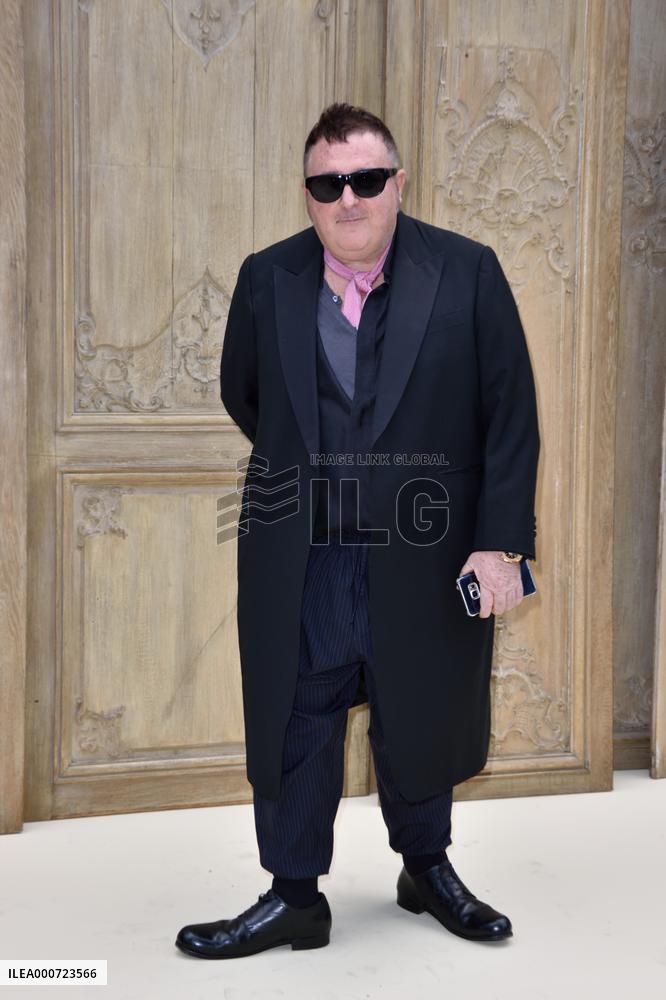 Paris Fashion Week - Valentino Photocall