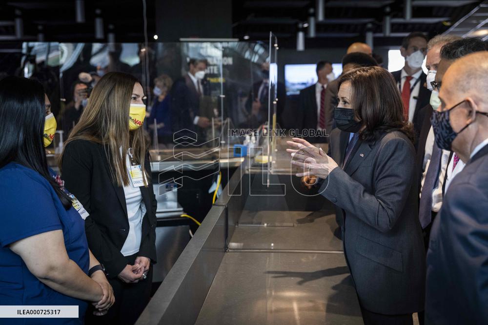 VP Harris visits vaccination site in Baltimore