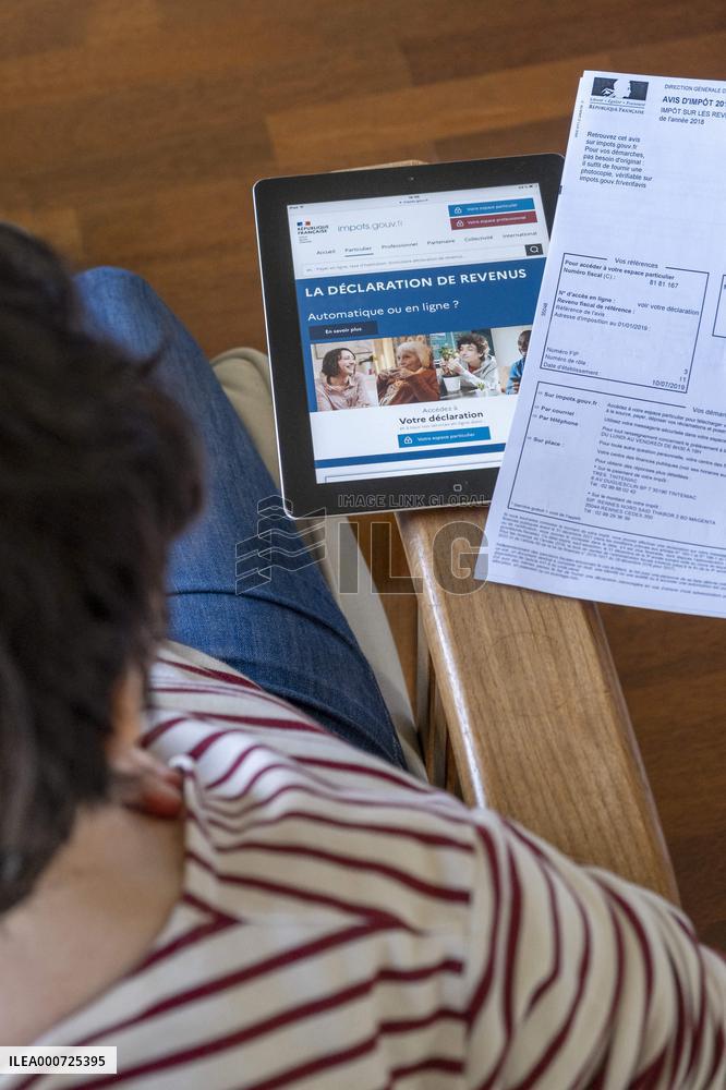 Online Tax Declaration - France