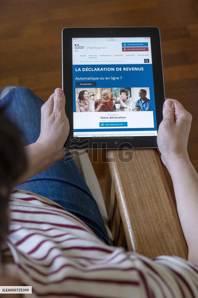 Online Tax Declaration - France
