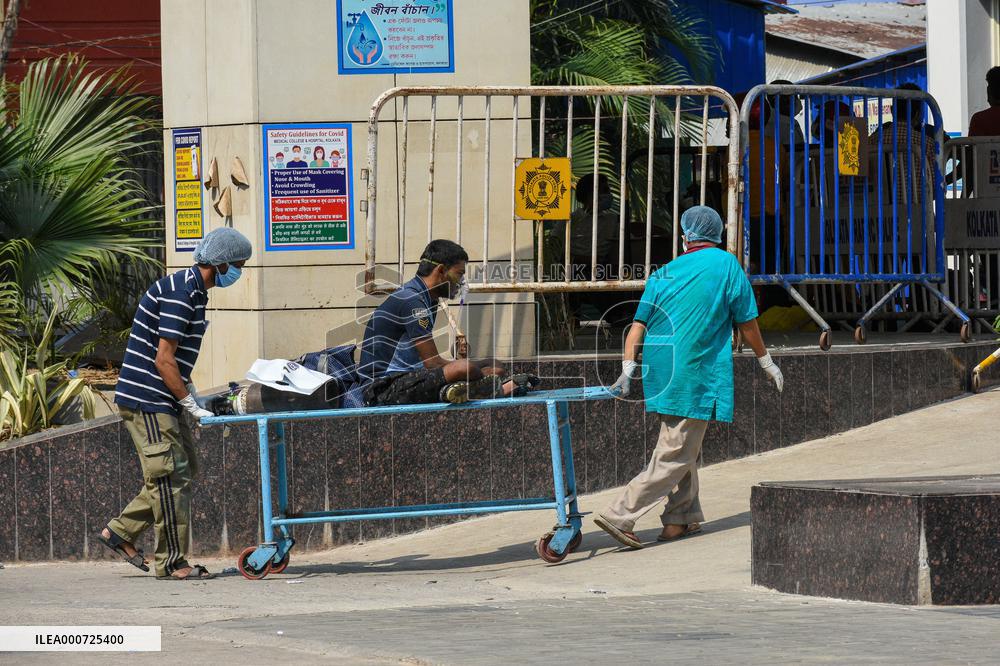 Covid-19 Emergency In Kolkata - India