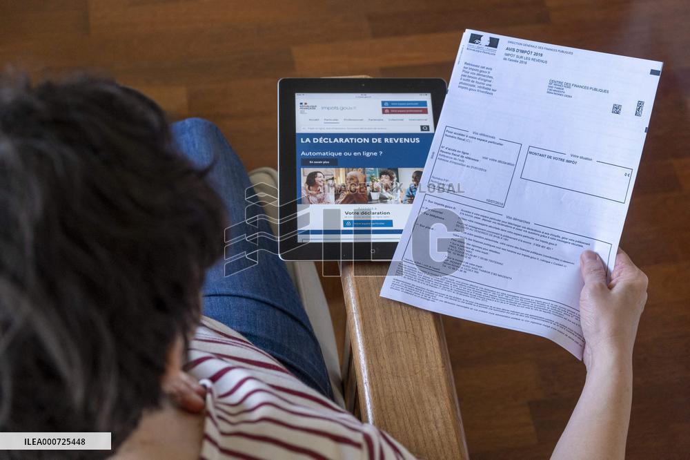Online Tax Declaration - France