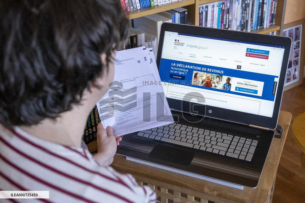 Online Tax Declaration - France