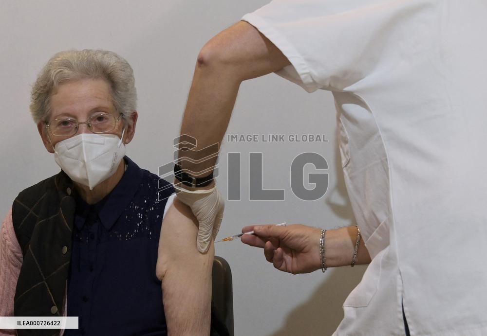 Johnson and Johnson of Janssen vaccination - Italy