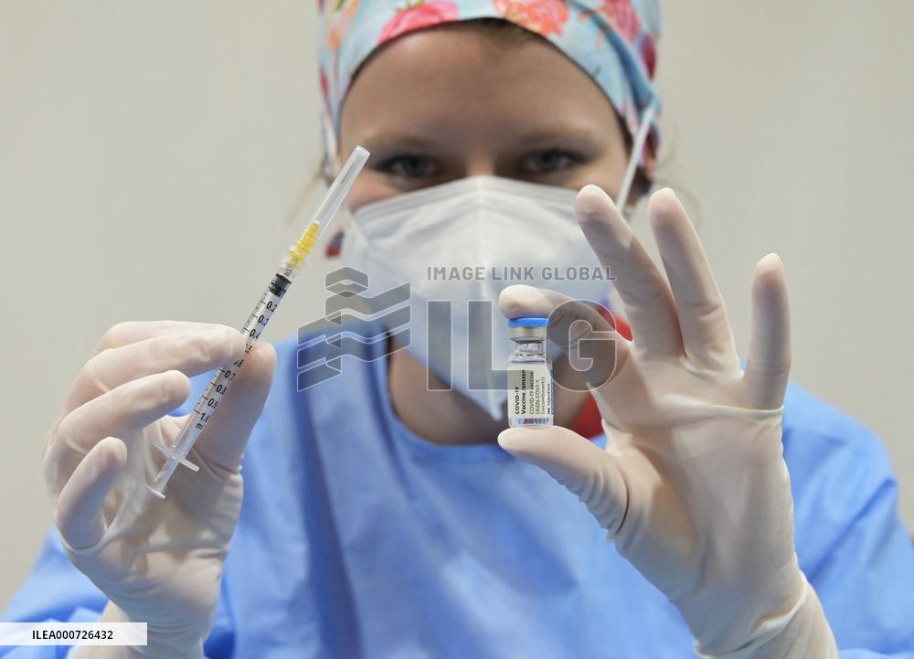 Johnson and Johnson of Janssen vaccination - Italy
