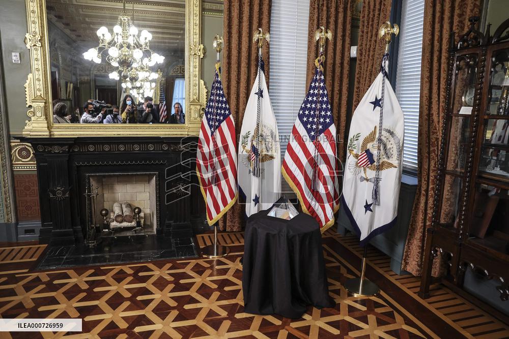Vice President Harris Swears In Bill Nelson As NASA Administrator