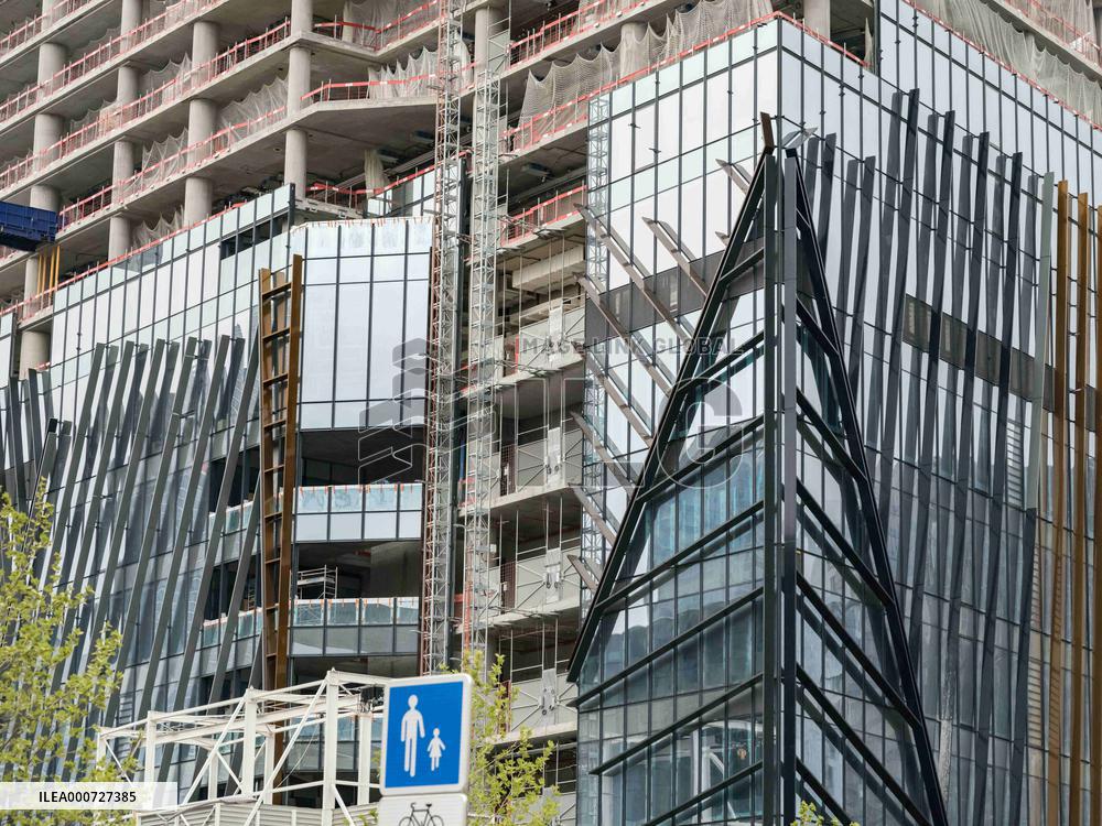 HEKLA Tower Designed By Jean Nouvel - Paris