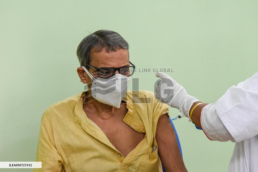 Indian Government Ramps Up COVID-19 Vaccination