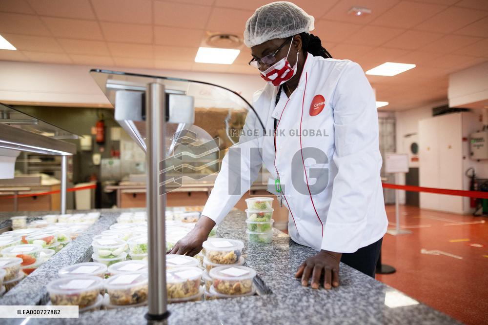 CROUS Restaurant For Students - Paris