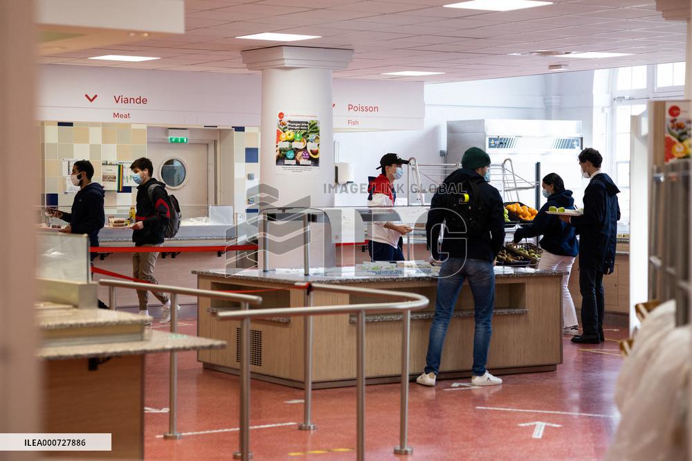 CROUS Restaurant For Students - Paris